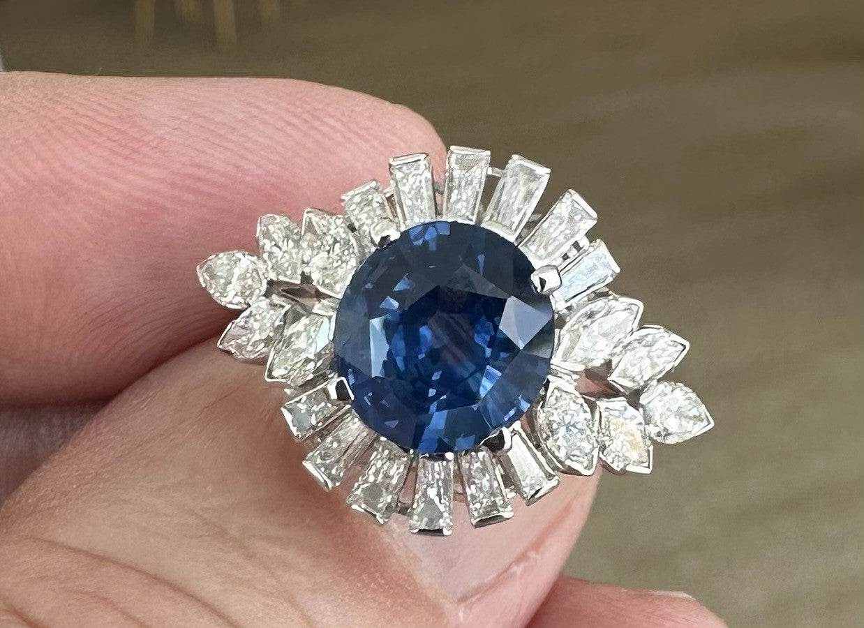 Exquisite 3.31ct Sri Lanka Blue Sapphire & Diamond Platinum Ring