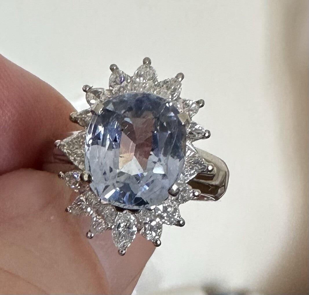 A Delightful 4.42ct Unheated Light Blue Sapphire Platinum & Diamond Ring GIA