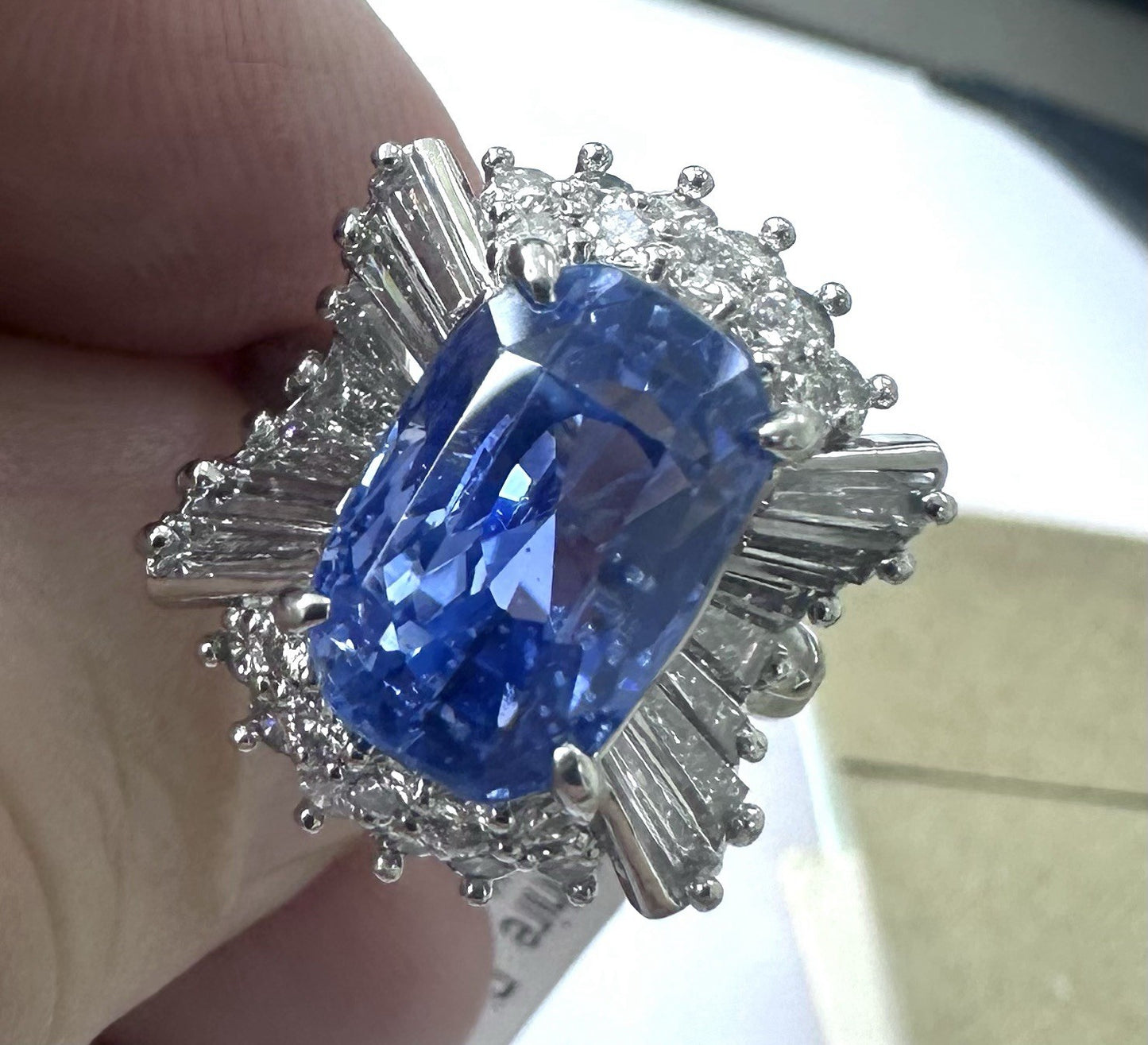 Unheated 7.38ct Blue Sapphire No Heat 18k & Diamond Ring & Cert - Stunning!