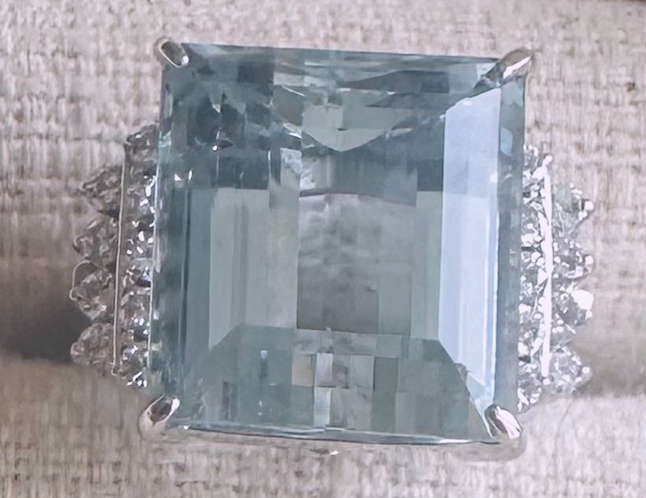 Beautiful Brazil 10.85 Aquamarine & Diamond Platinum Ring