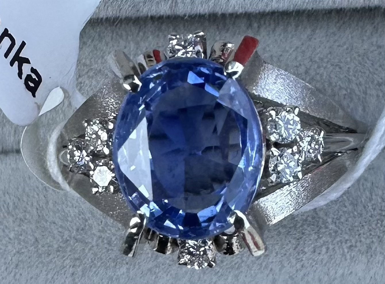 Sensational Unheated 2.91ct Blue Sapphire Platinum & Diamond Ring