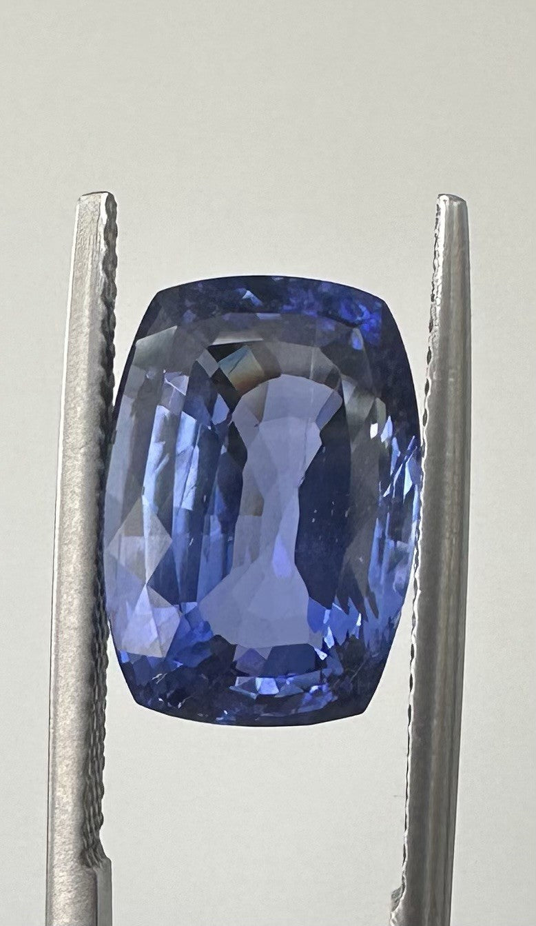 A Stunning Unheated No Heat 8.29ct Blue Sapphire AIGS