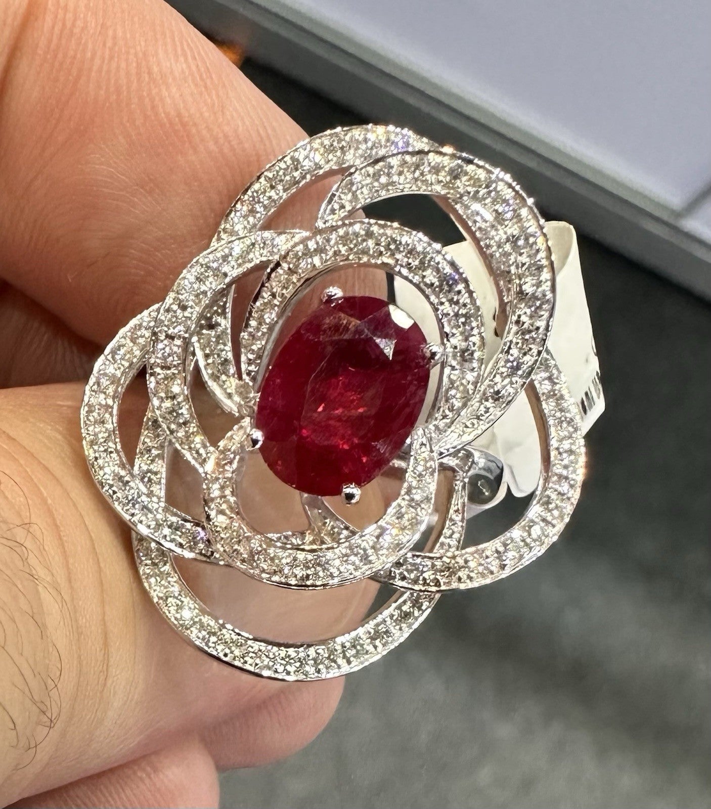 An Exquisite 2.53ct Thai Ruby & Diamond Platinum Ring GRS