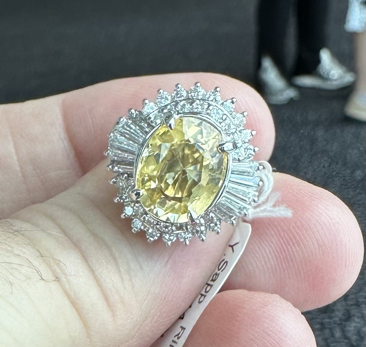 An Exquisite 4.81ct Unheated Lemon Yellow Sapphire Platinum & Diamond Ring