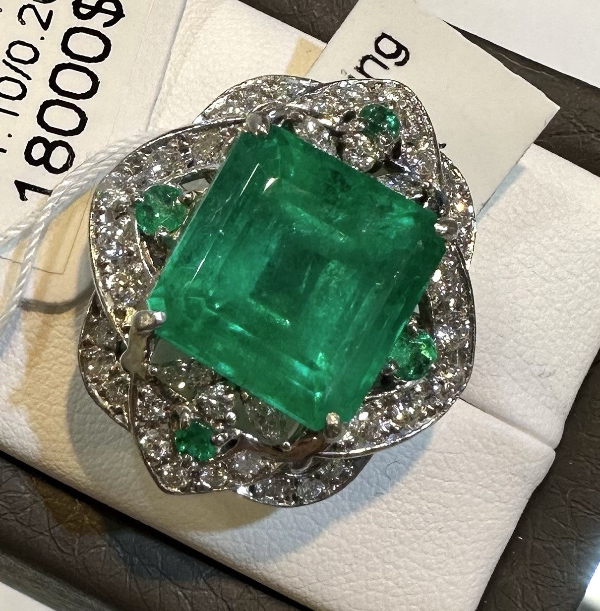 An Extraordinary 11.10ct Colombia Emerald & Diamond Platinum Ring