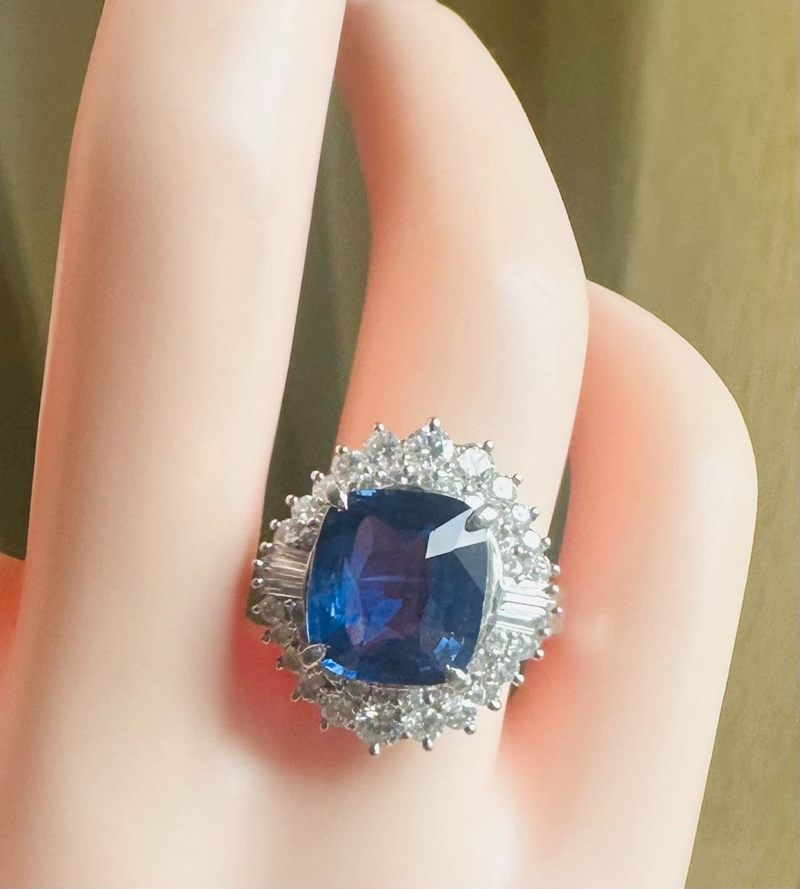 Unheated 6.00ct Blue Sapphire No Heat Platinum & Diamond Ring AIGS - Stunning!