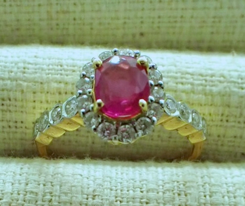 An Exquisite Unheated No Heat 1.02ct Burma Ruby & Diamond 18k Ring