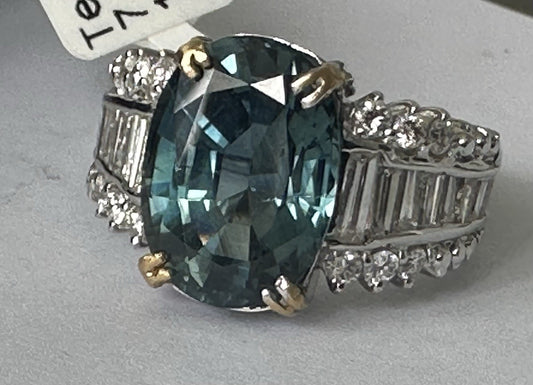 An Extraordinary 7.87ct Unheated Teal Sapphire & Diamond Platinum Ring AIGS Cert